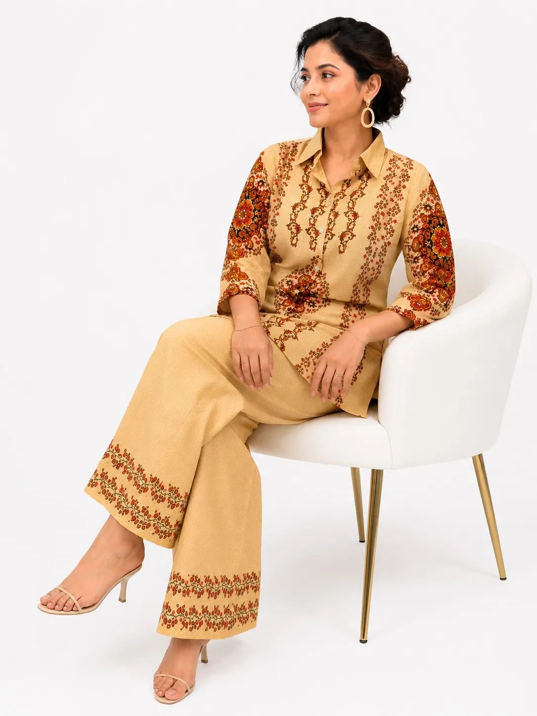 Women Beige Ethnic Printed Co-Ord Set wi...